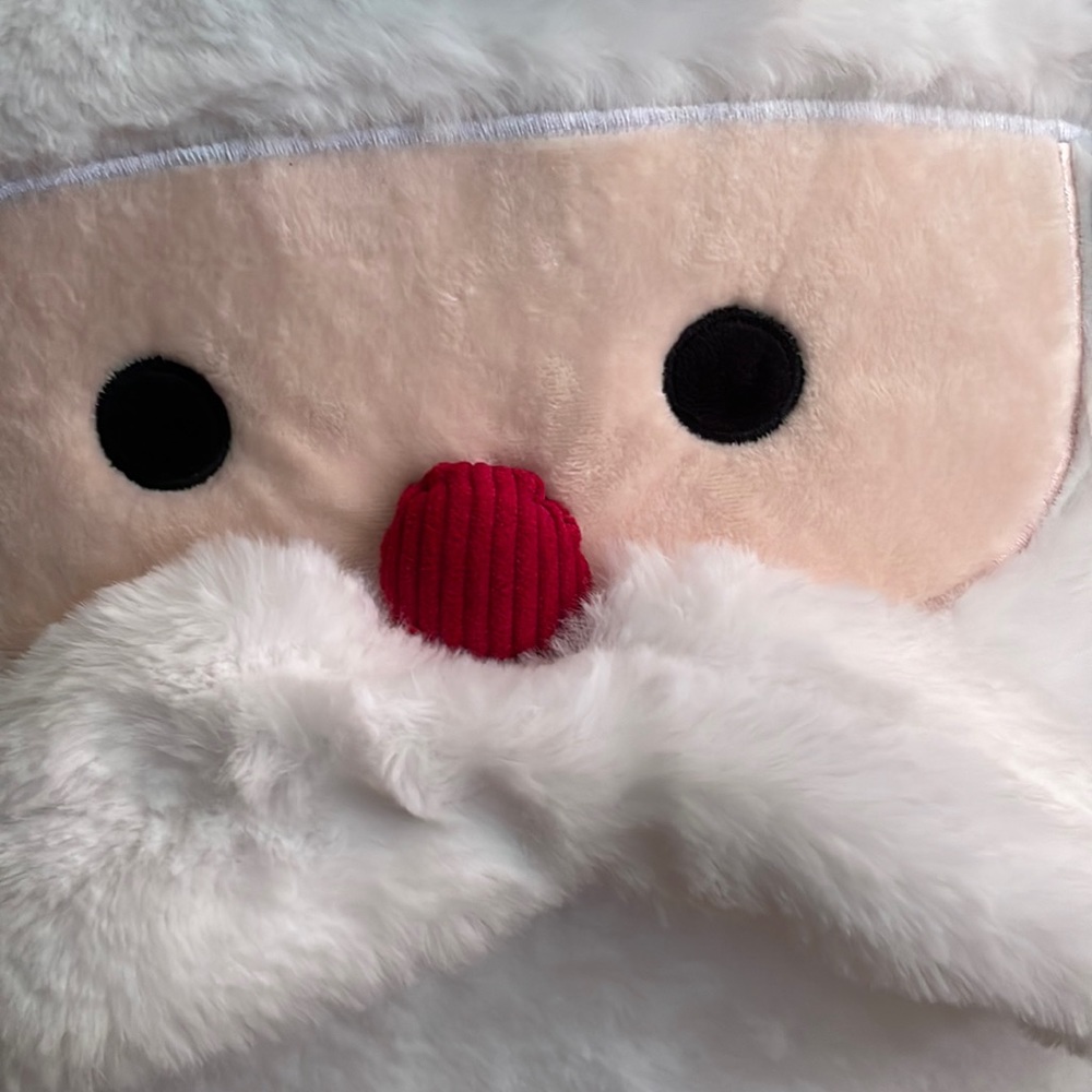 🎉HP🎉~Santa 🎅🏻 Face Plush Large Holiday Pillow 🎅🏻NWT🎅🏻 - Picture 6 of 16